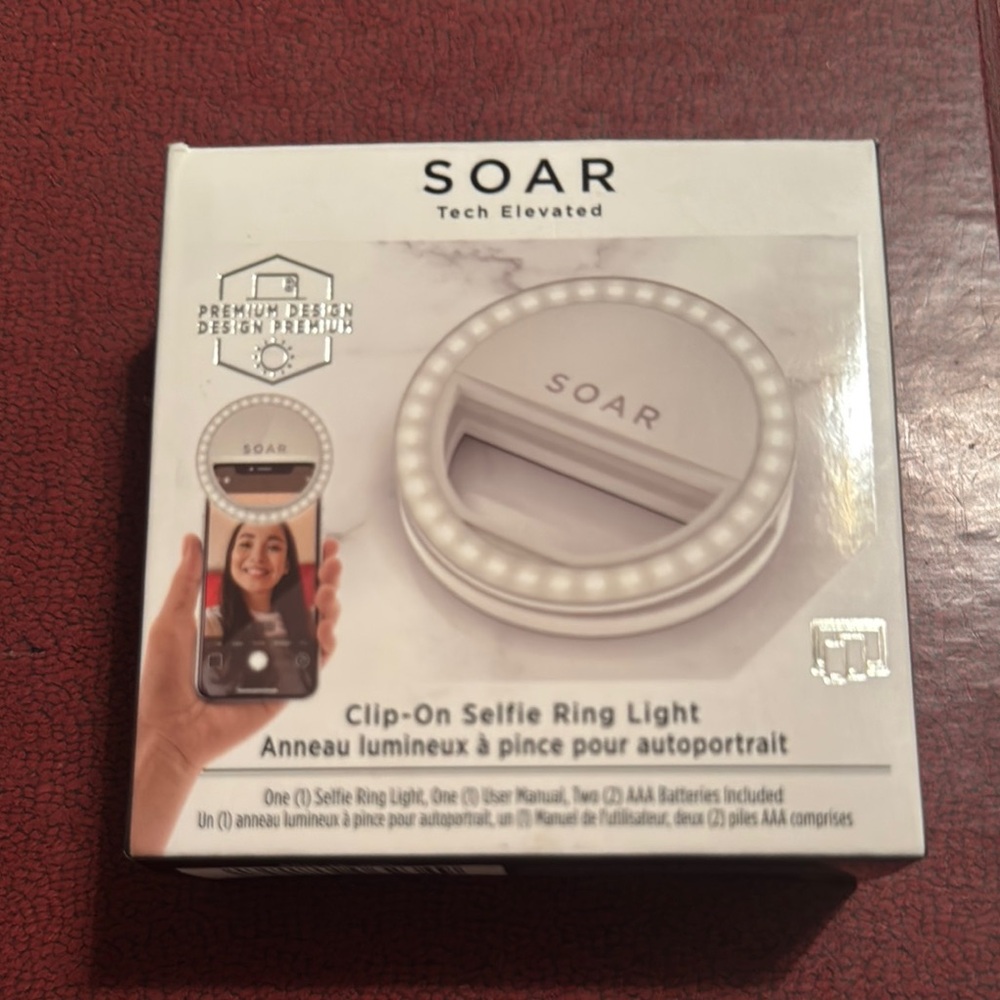SOAR Clip-On Selfie Ring Light